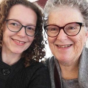 Meet your Posher, Liz